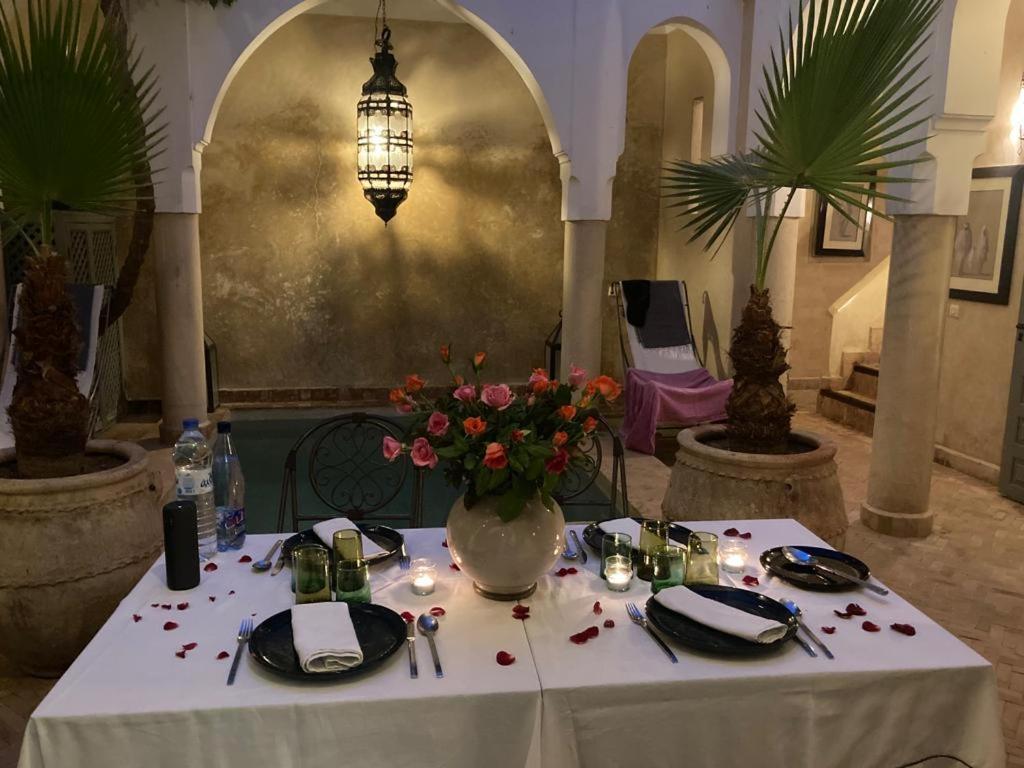 Riad Des Fragrances Dar El Bacha มาร์ราเกช ภายนอก รูปภาพ