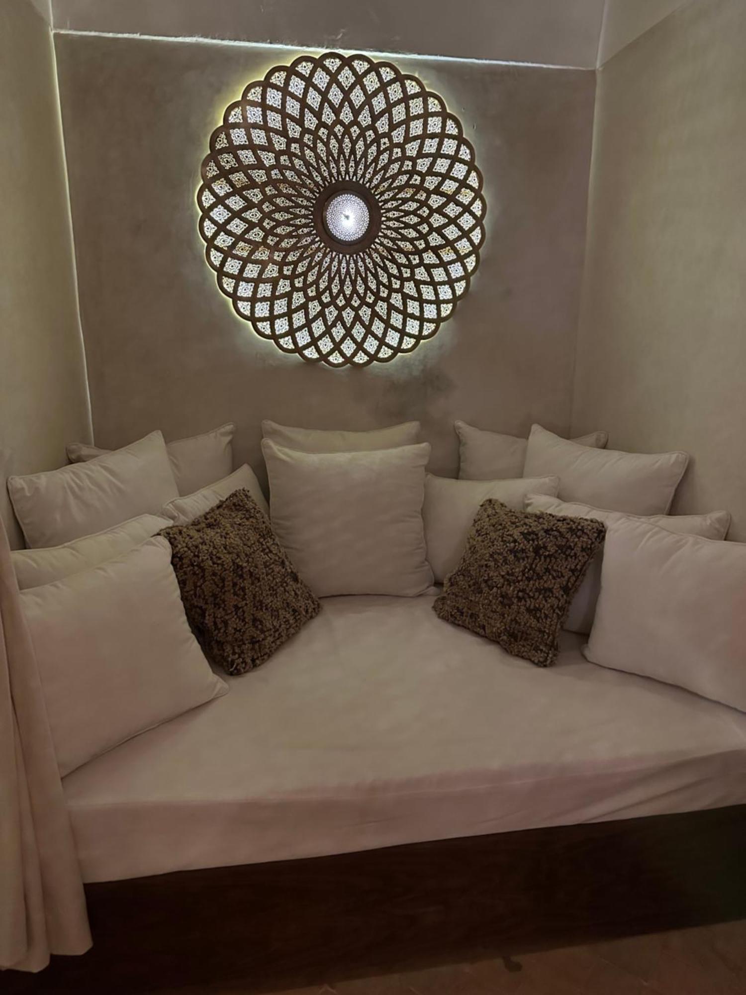 Riad Des Fragrances Dar El Bacha มาร์ราเกช ภายนอก รูปภาพ
