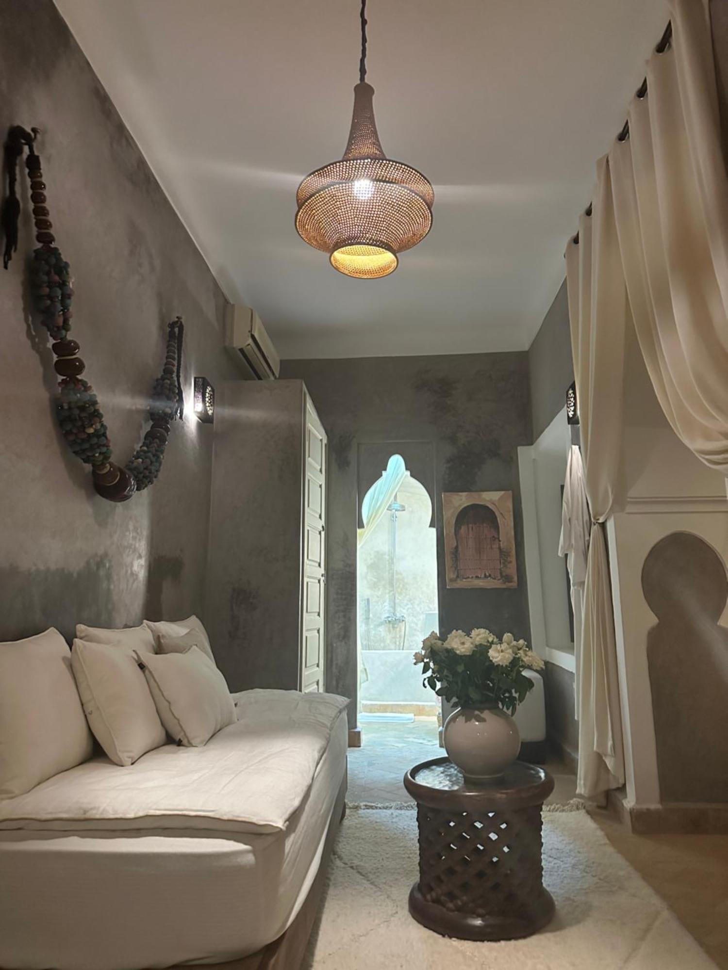 Riad Des Fragrances Dar El Bacha มาร์ราเกช ภายนอก รูปภาพ